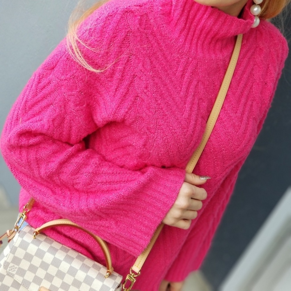 ALMOST GONE! BUBBLEGUM DROP Pink Knit Sweater - Picture 2 of 4